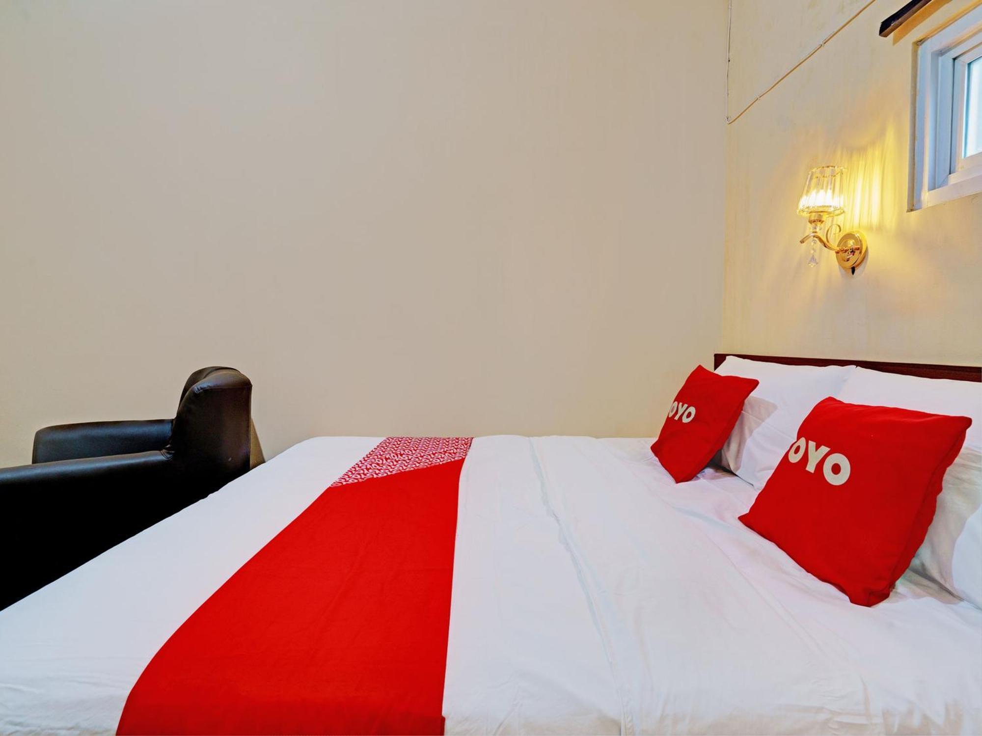 Hotel Oyo 92871 Ciparay